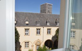 Kyriad Metz Centre - Restaurant Karousel